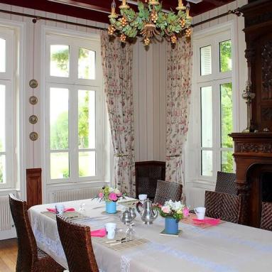 Salle à manger du manoir